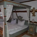 מלון Zum Frongut Burgstadt