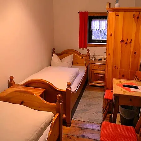 Zum Frongut 2* Burgstadt