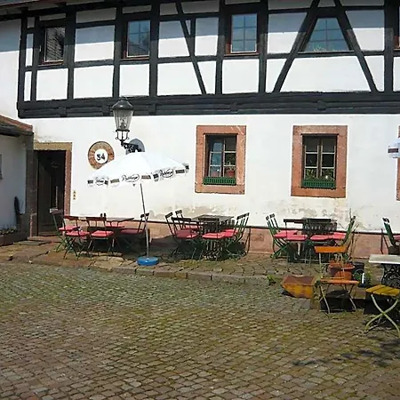 Hotel Zum Frongut Burgstadt