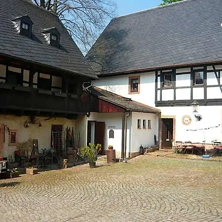Zum Frongut 2*