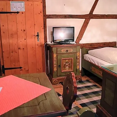 Hotel Zum Frongut 2*