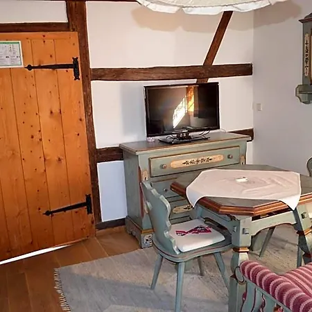 Hotel Zum Frongut 2*