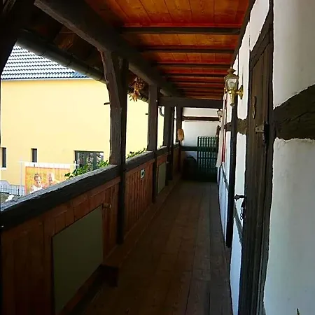 Hotel Zum Frongut Burgstadt