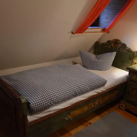 Hotel Zum Frongut Burgstadt